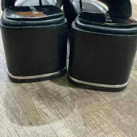 Donald Pliner Women’s Haze Black Mule Block Heel Sandal Size 7 - Picture 9 of 15